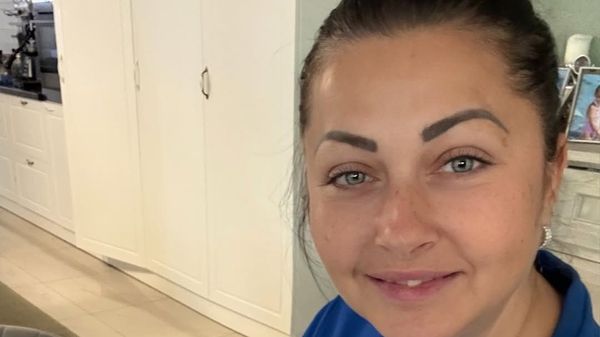 Ipostaza &icirc;n care puțini s-ar fi g&acirc;ndit că o pot vedea pe Gabriela Cristea! Cum s-a fotografiat soția lui Tavi Clonda imediat după ce a votat