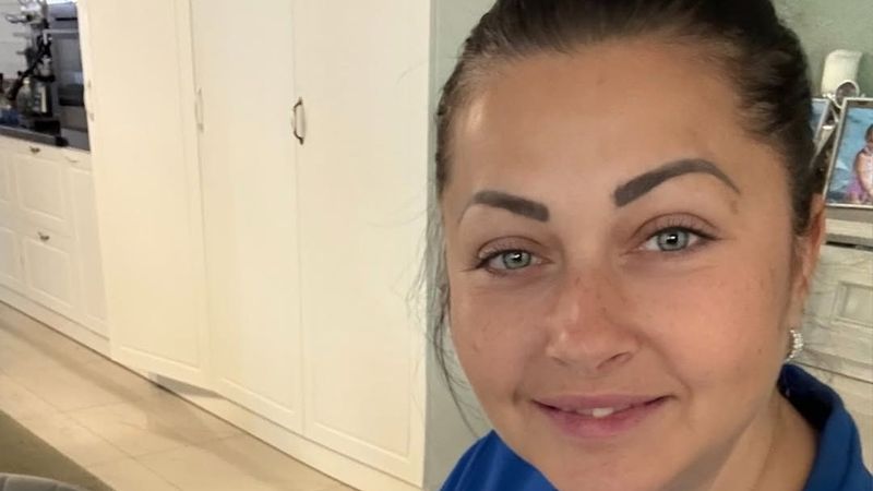 Ipostaza &icirc;n care puțini s-ar fi g&acirc;ndit că o pot vedea pe Gabriela Cristea! Cum s-a fotografiat soția lui Tavi Clonda imediat după ce a votat