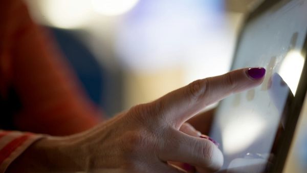 Dezvoltarea competențelor digitale și de comunicare: esențiale în era digitală