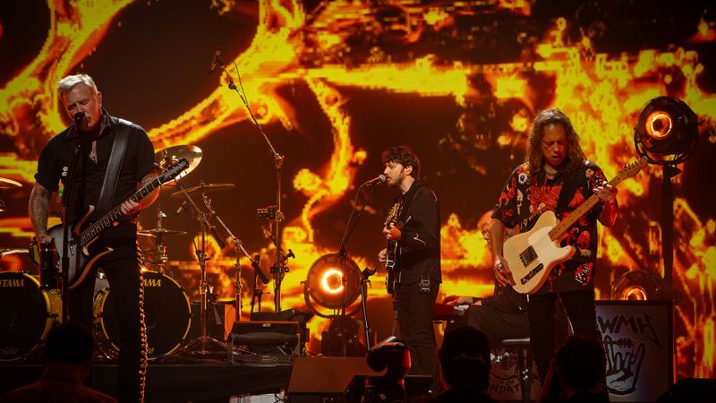 Trupa Metallica revine la București 