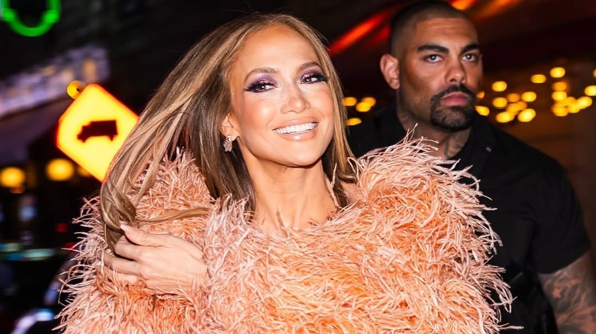 Jennifer Lopez a fost dată în judecată 