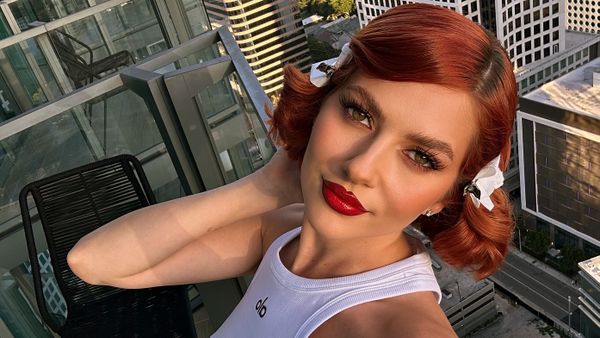 &bdquo;Nu ți-ar fi rușine de tatăl tău&rdquo; Lidia Buble, criticată dur pentru o fotografie &icirc;ndrăzneață