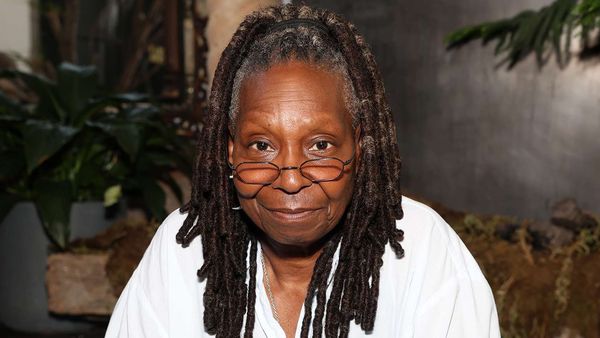 Whoopi Goldberg, de nerecunoscut după ce a slăbit 45 de kilograme. Ce metodă a folosit