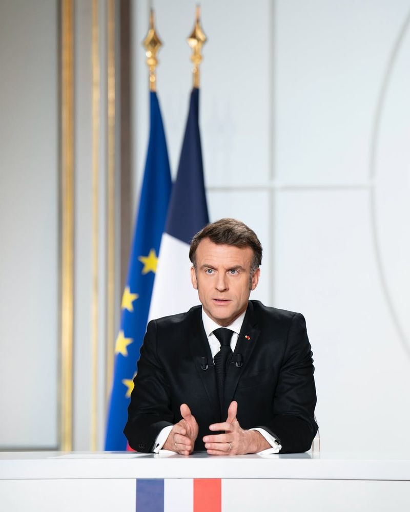  Emmanuel Macron sotie diferenta de varsta