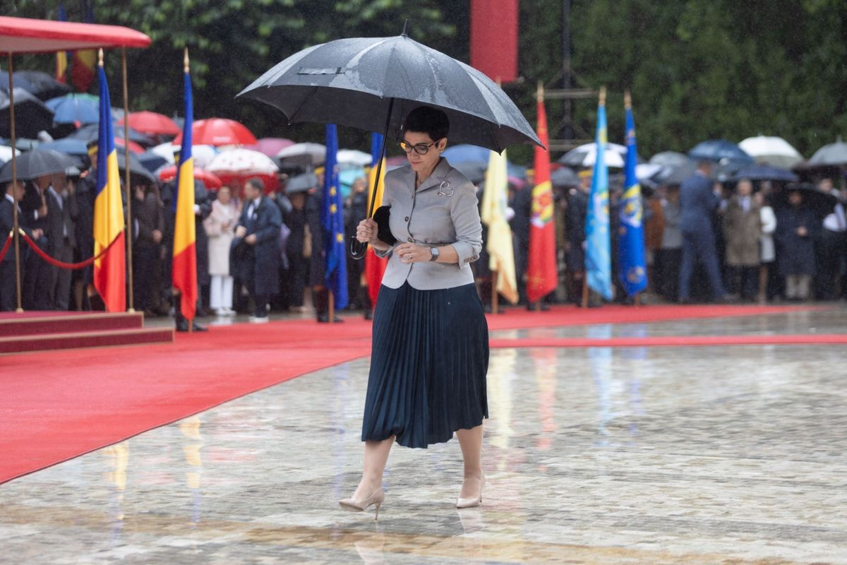 Delia Dinu renunță la funcția de la Cotroceni după 20 de ani de activitate 