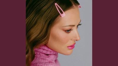 AUDIO: Delia lansează piesa 