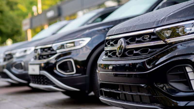 Incepe programul RABLA AUTO 2025! P&acirc;nă la 10.000 de lei de la stat pentru o mașină nouă