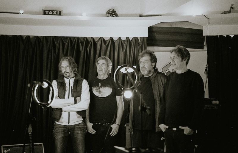 Două concerte ale trupei Partizan au fost anulate. Care este motivul? 