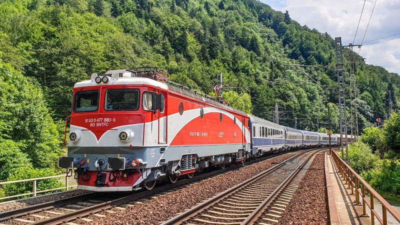 CFR Călători dă startul sezonului estival 2025 prin lansarea programului &bdquo;Trenurile Soarelui&rdquo; . De c&acirc;nd intră &icirc;n vigoare programul