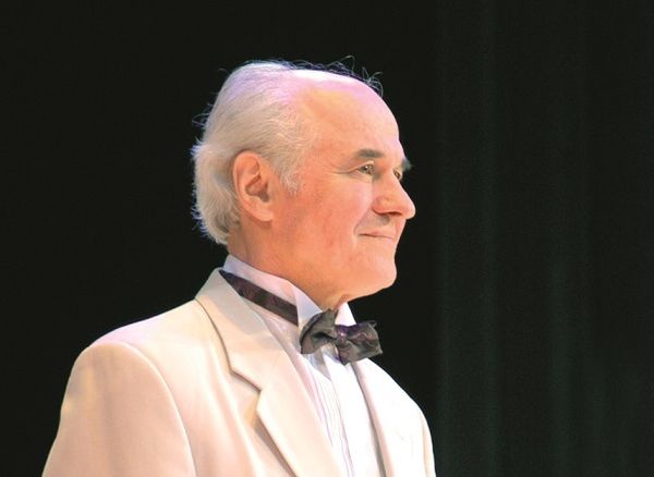 Eugen Doga, compozitorul melodiilor din filmele &bdquo;Maria Mirabela&rdquo; şi &bdquo;Şatra&rdquo;, a murit la v&acirc;rsta de 89 de ani. Mesajul Maiei Sandu
