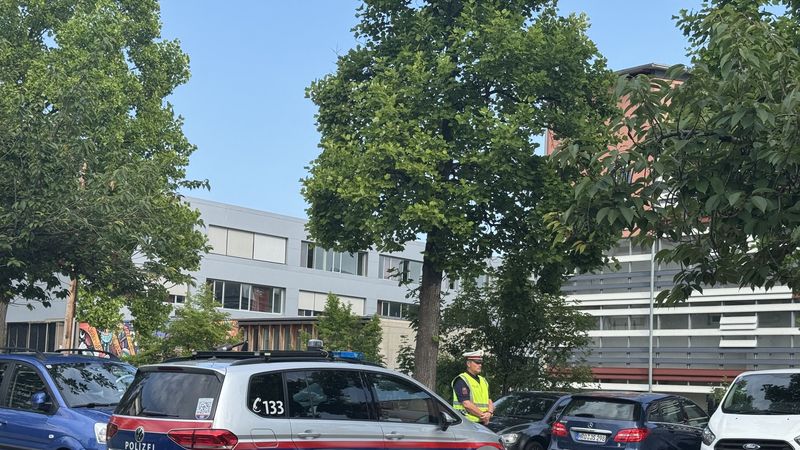 Cine este atacatorul &icirc;n vărstă de 21 de ani care a omor&acirc;t 10 elevi &icirc;ntr-un liceu din Graz, Austria! Bilanțul morților a crescut după ce o femeie a murit la spital