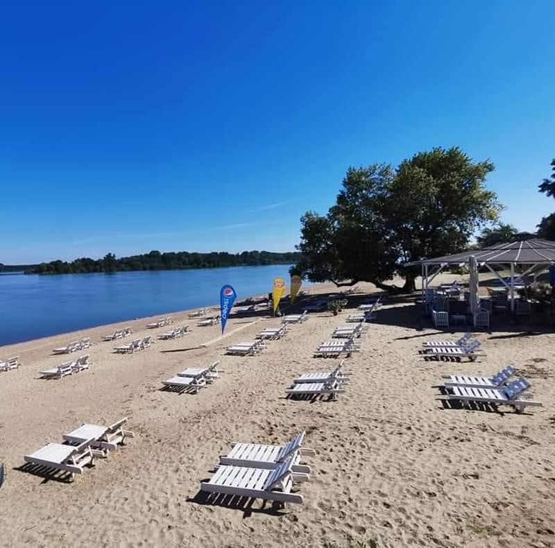 Imagini de pe plaja Bașcov 