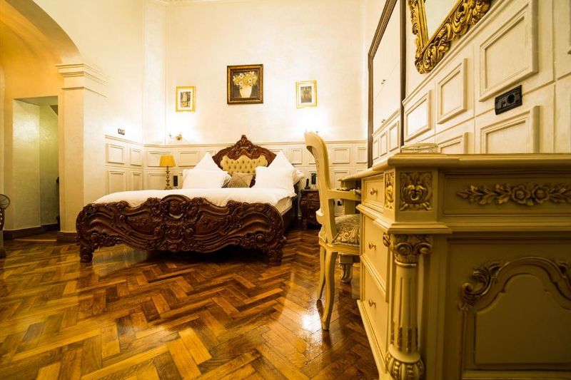 Află unde te poți caza în Craiova 