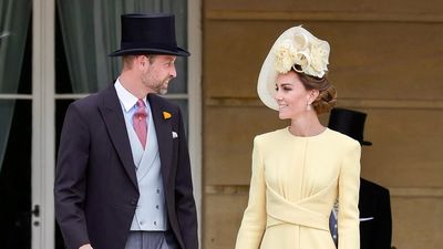 Cu ce femeie celebră a fost surprins Prințul William? Nimeni nu se aștepta să îi vadă împreună. Unde era Kate Middleton?