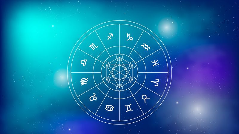 HOROSCOP 25 iunie 2025. Un vis se &icirc;mplinește astăzi pentru o zodie! Astrele sunt de partea ei și &icirc;i pregătesc o surpriză uriașă. După o perioadă dificilă, totul se schimbă &icirc;n bine pentru ea