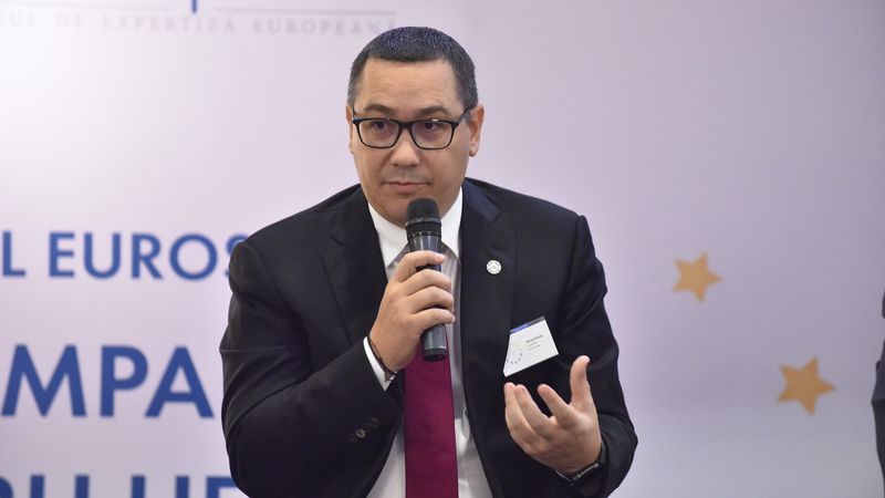 Cine este și cu ce se ocupă Cristina Petrovici, iubita lui Victor Ponta? Cum s-au cunoscut cei doi
