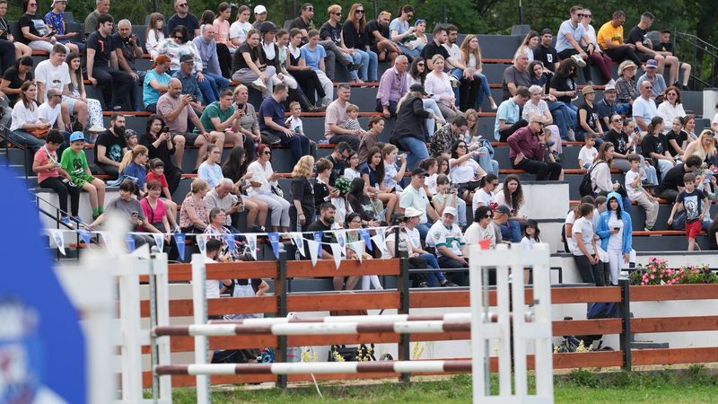 Hipodromul Craiovei, bijuteria interbelică care revine &icirc;n cursa turismului