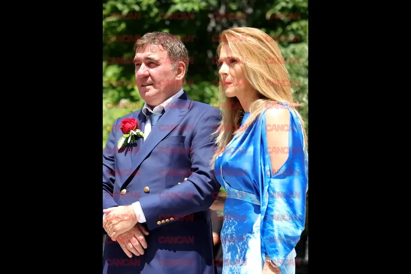 Gică Hagi,a apriție de senzație la nunta fiicei lui 