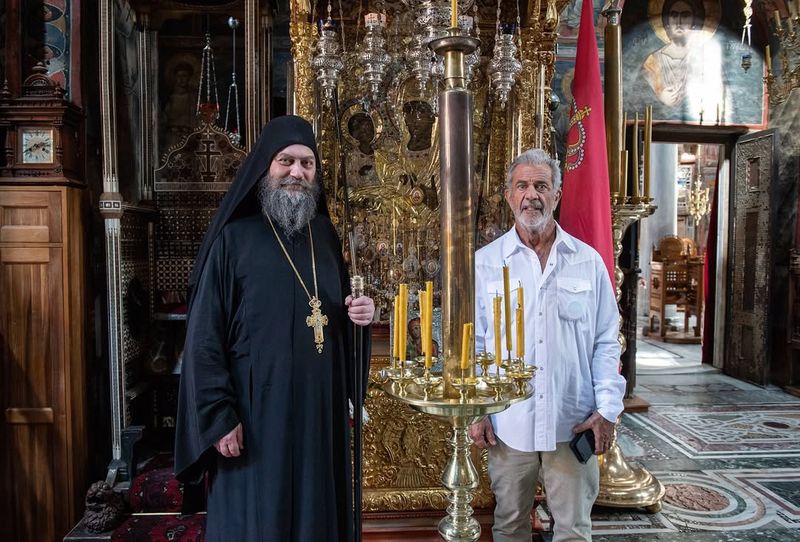 Mel Gibson, în pelerinaj la Muntele Athos 