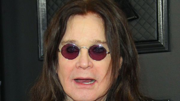 Kelly Osbourne,  ceruta in casatorie la ultimul concert al tatalui ei, Ozzy Osbourne cu Black Sabbath