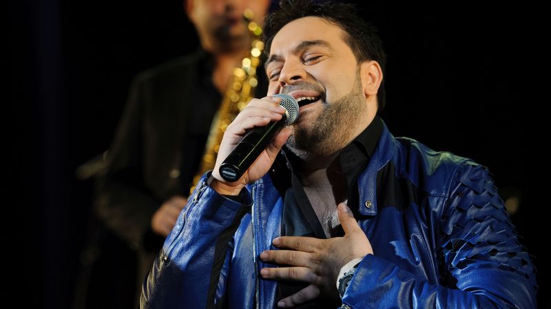 Reactia lui Florin Salam dupa ce a cantat pe scena Festivalului Neversea Kapital alaturi de Salvatore Ganacci! De ce e nemultumit artistul: "Așteptam și eu de la ăștia..."