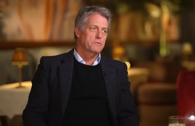Hugh Grant a fost prezent la Wimbledon alături de soția lui 