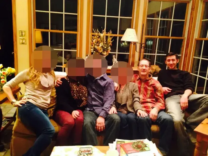 Bărbatul a filmat momentul în care şi-a decapitat tatăl și l-a postat pe YouTube 