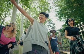 IRINA RIMES - Hora Fetelor