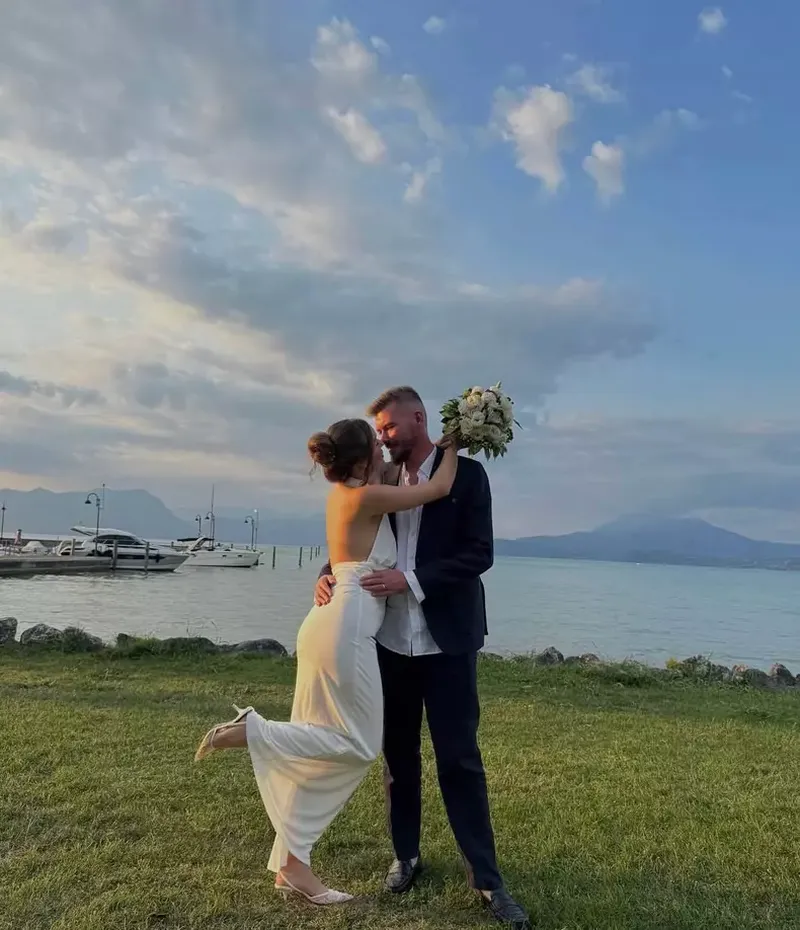 Imagini cu Mara și Virgil Boglea de la cununia religioasă