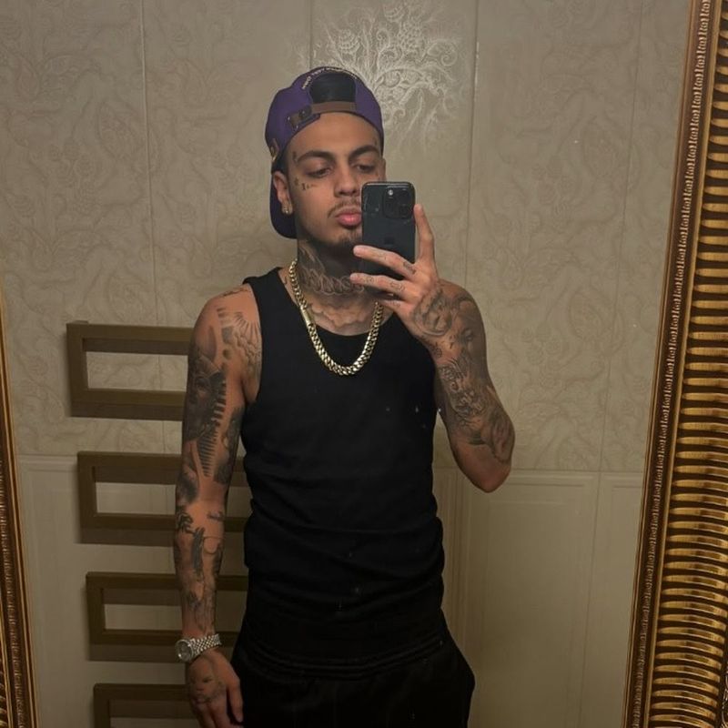 Albert NBN a primit amendă după ce a înjurat România pe scena de la Beach, Please! 