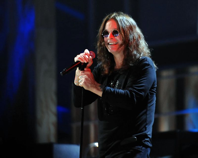 Ozzy Osbourne a murit