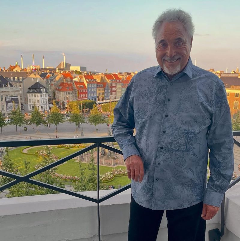 Cu ce probleme de sănătate se confruntă Tom Jones 