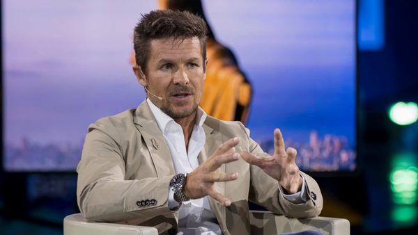 Sicriul lui Felix Baumgartner, &icirc;n drum spre Salzburg. Mesajul transmis de Mihaela Rădulescu: "Ne-au returnat trupul imediat după autopsie, iar Felix poate fi &icirc;n sf&acirc;rșit adus acasă"