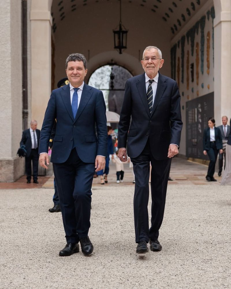 Nicușor Dan a fost primit la Salzburg de președintele Austriei