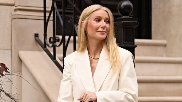 INCREDIBIL! Cum &icirc;ncearcă Astronomer să &icirc;și salveze imaginea &icirc;n urma scandalului de infidelitate &icirc;n care a fost implicat CEO-ul Andy Byron? Compania a numit-o &rdquo;purtător de cuv&acirc;nt temporar&rdquo; pe Gwyneth Paltrow, fosta soție a lui Chris Martin