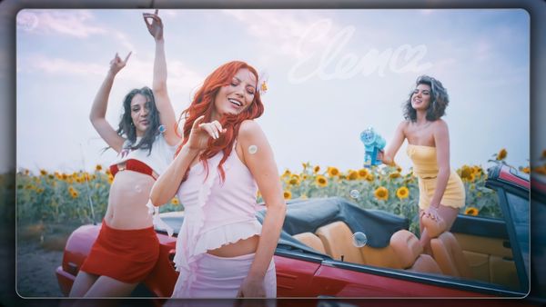 Elena Gheorghe &icirc;și serbează ziua cu o lansare specială. "Piesa de la radio" este un HIT cu potențial viral