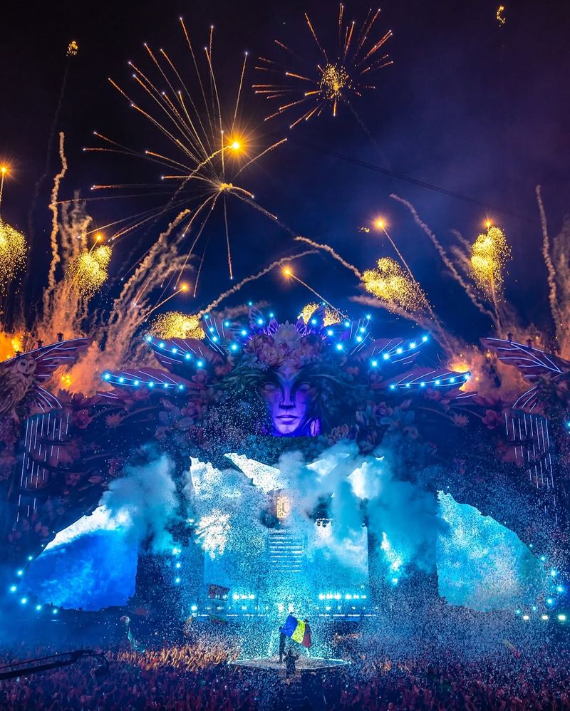 Află cât costă o noapte de cazare la Cluj pe perioada festivalului Untold 