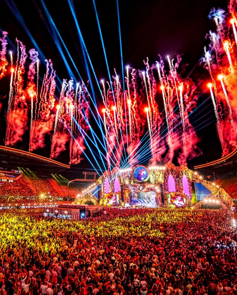 Mai sunt doar câteva zile până când va începe festivalul Untold X