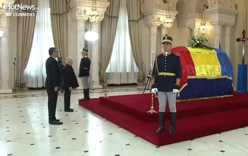 Primele imagini de la priveghiul lui Ion Iliescu