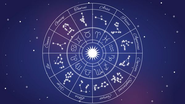 HOROSCOP 8 august 2025. O zodie strălucește astăzi și toate par să se alinieze &icirc;n favoarea ei! Deciziile curajoase &icirc;i deschid drumuri noi și o poartă pe culmile succesului