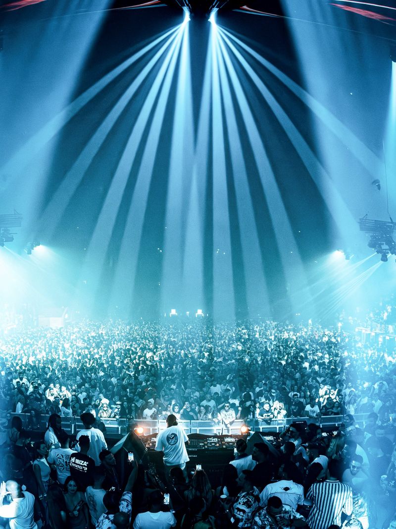 Află totul despre prima zi de Untold X 