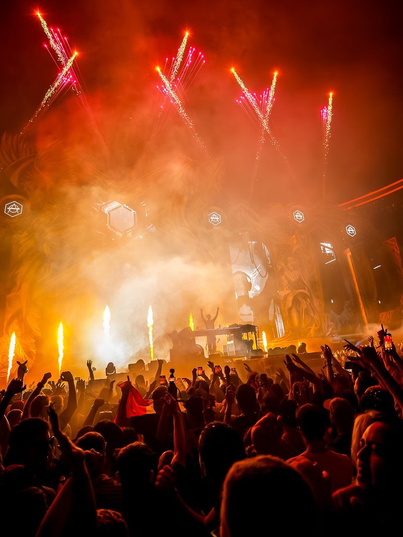 Cum a fost prima zi de Untold X? 