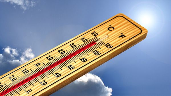 Cum va fi vremea &icirc;n minivacanța de Sf&acirc;nta Maria Mare? Zonele &icirc;n care meteorologii au anunțat caniculă și disconfort termic ridicat