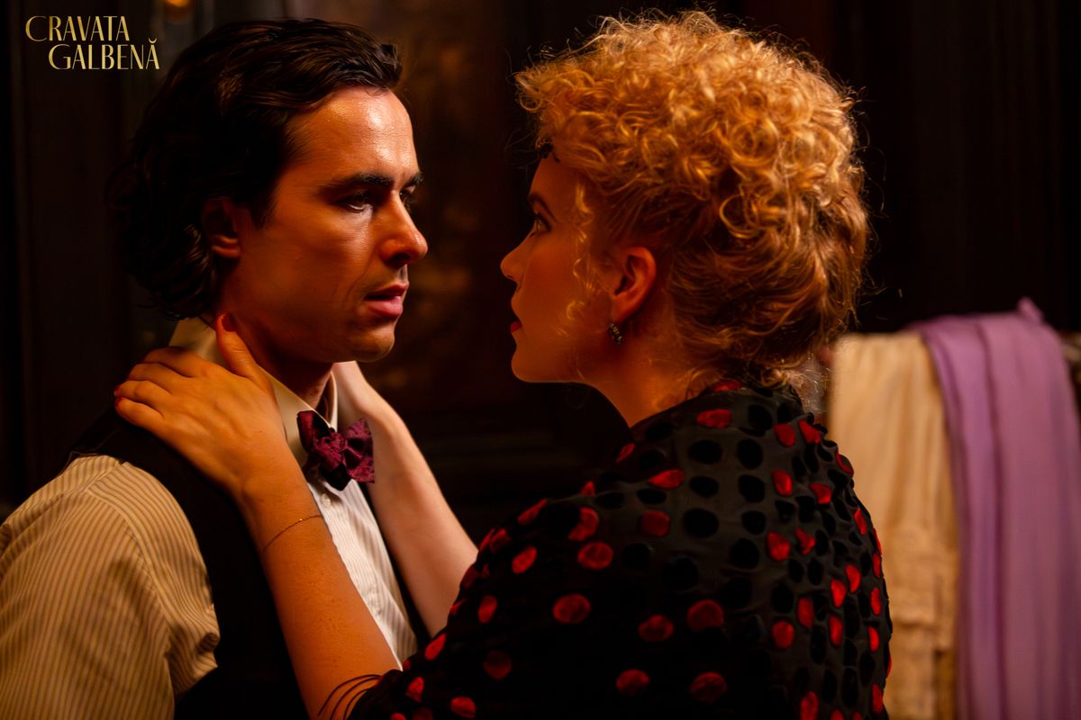 Primele imagini din filmul Cravata Galbenă, inspirat din viața dirijorului Sergiu Celibidache, au fost lansate oficial