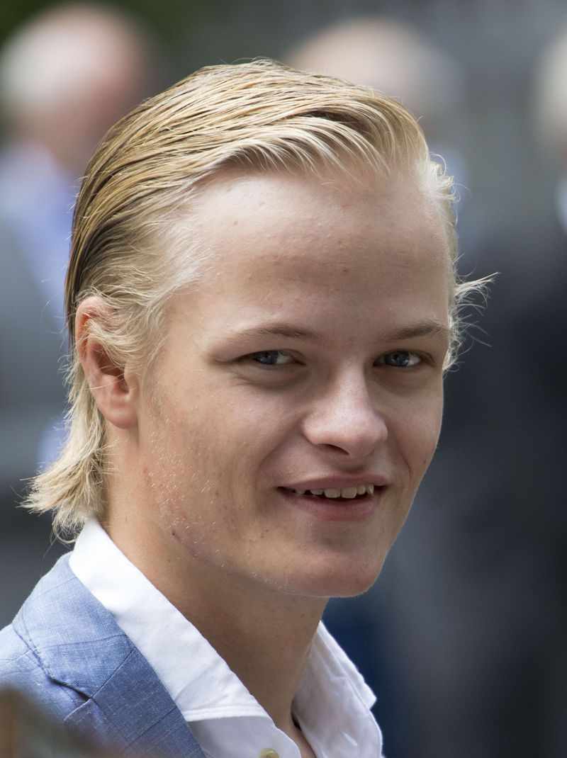 Marius Borg Hoiby violuri