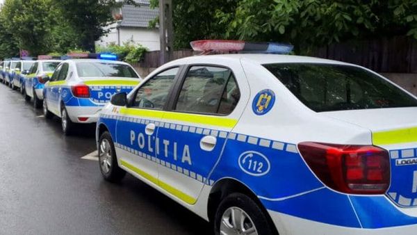 Imagini terifiante! Capetele a şase bărbaţi, găsite pe o şosea langa o pătură cu un mesaj de avertizare adresat bandelor rivale