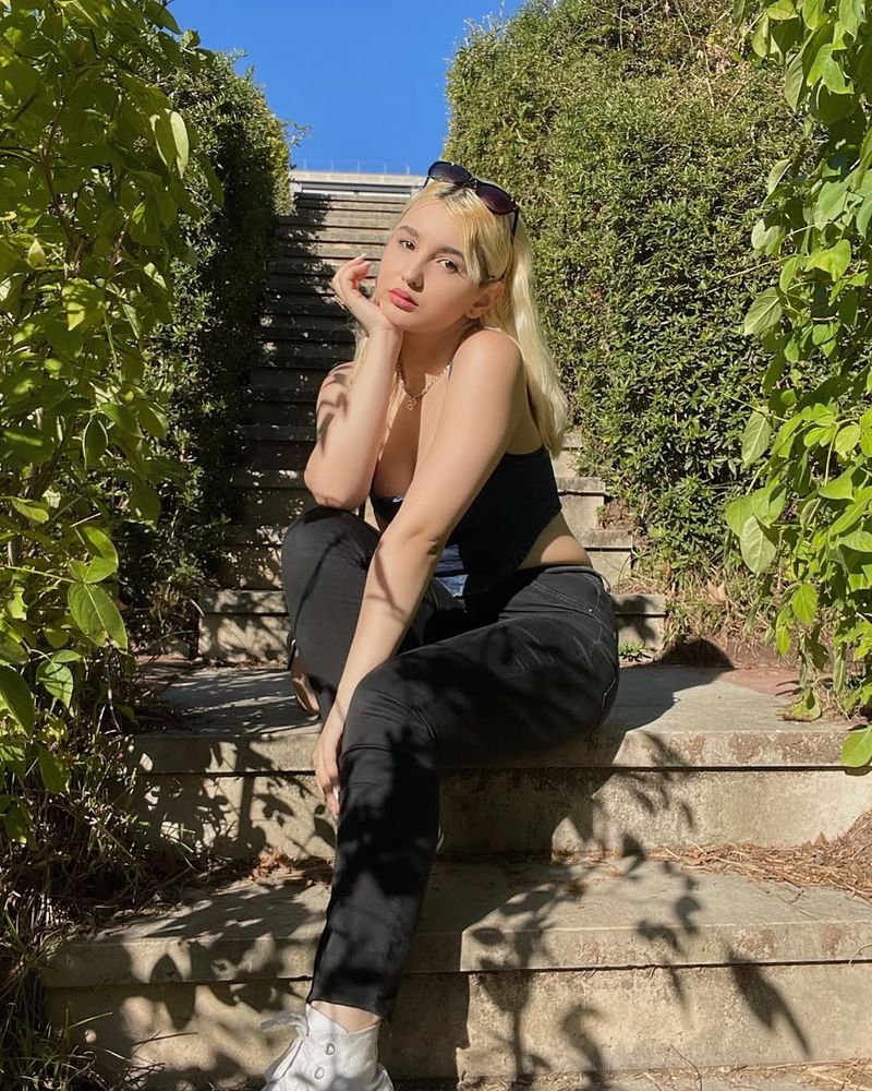 Kira, înainte de intervențiile estetice 