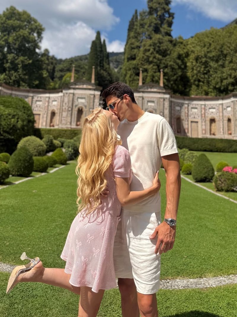 Andreea Bălan și Victor Cornea se află într-o vacanță romantică în Italia