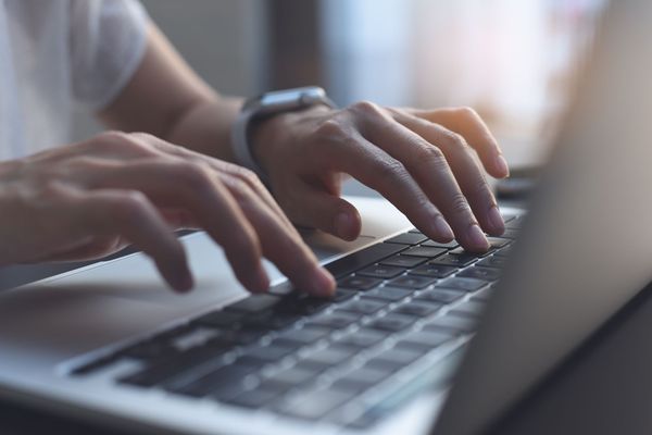 AGDE solicită aplicarea imediată a prevederilor legale privind remunerația compensatorie pentru copia privată &icirc;n beneficiul editorilor de presă