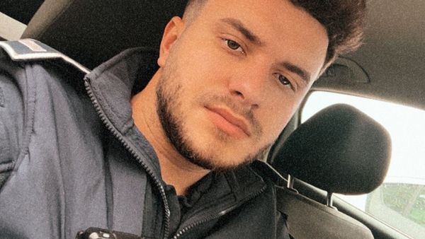 Primele declaratii ale politistului bucureştean care l-a prins pe agresorul livratorului străin lovit în plină fata. Ce i-ar fi zis atacatorul fara nicio retinere: "După terminarea programului de lucru, în timp ce mă deplasam spre casă am observat..."